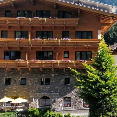 Hotel Neuwirt Finkenberg Zewnętrze zdjęcie