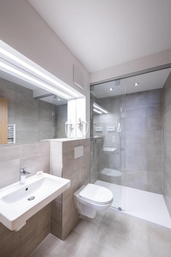 Hotel Neuwirt Finkenberg Zewnętrze zdjęcie
