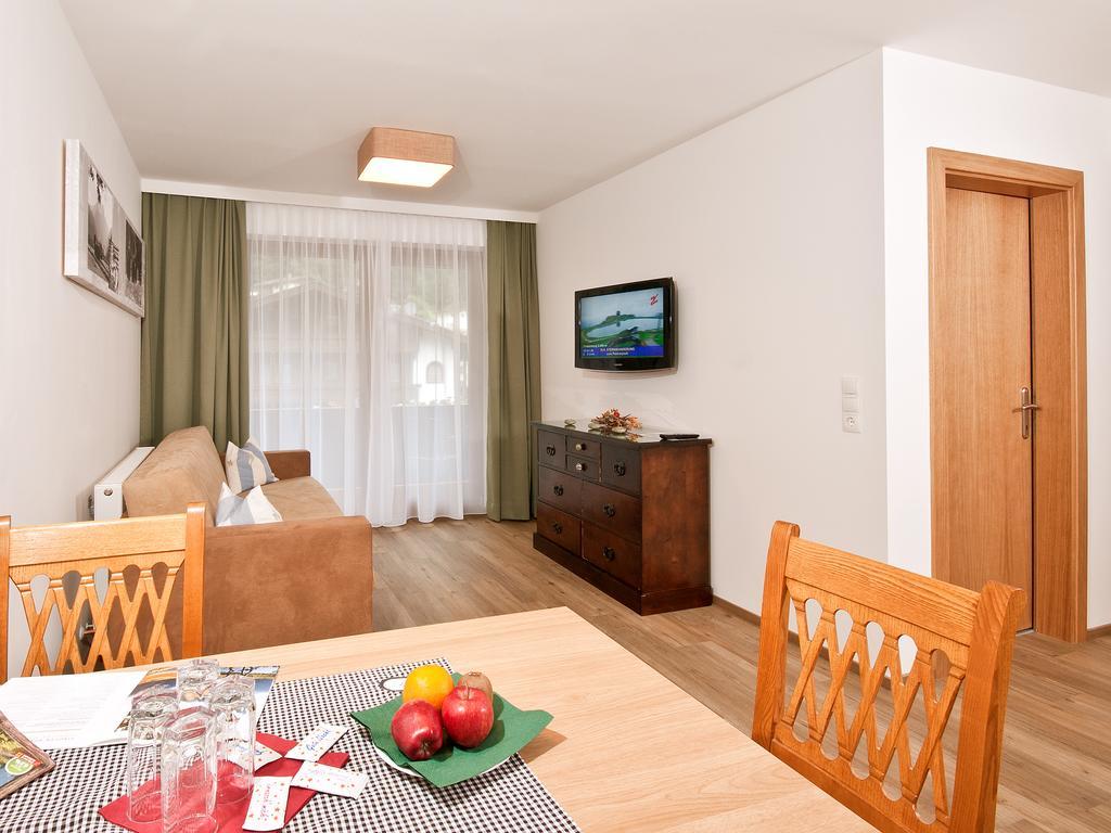 Hotel Neuwirt Finkenberg Zewnętrze zdjęcie