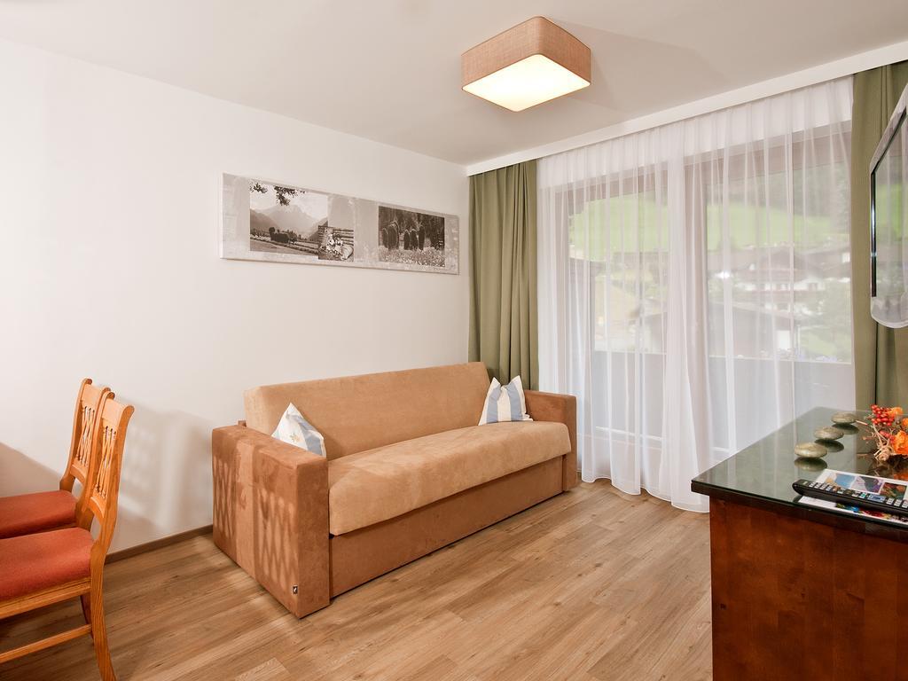 Hotel Neuwirt Finkenberg Zewnętrze zdjęcie