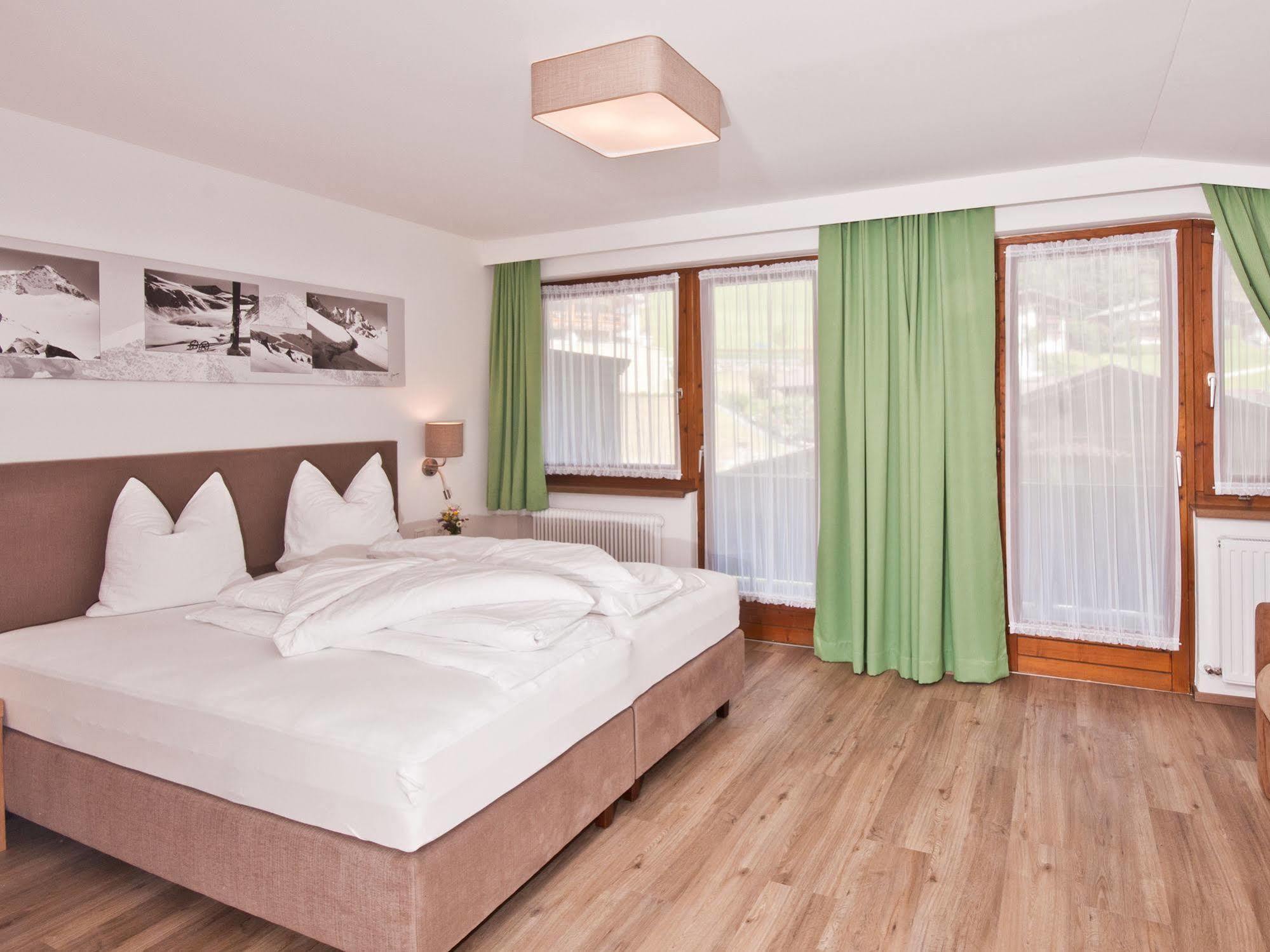 Hotel Neuwirt Finkenberg Zewnętrze zdjęcie
