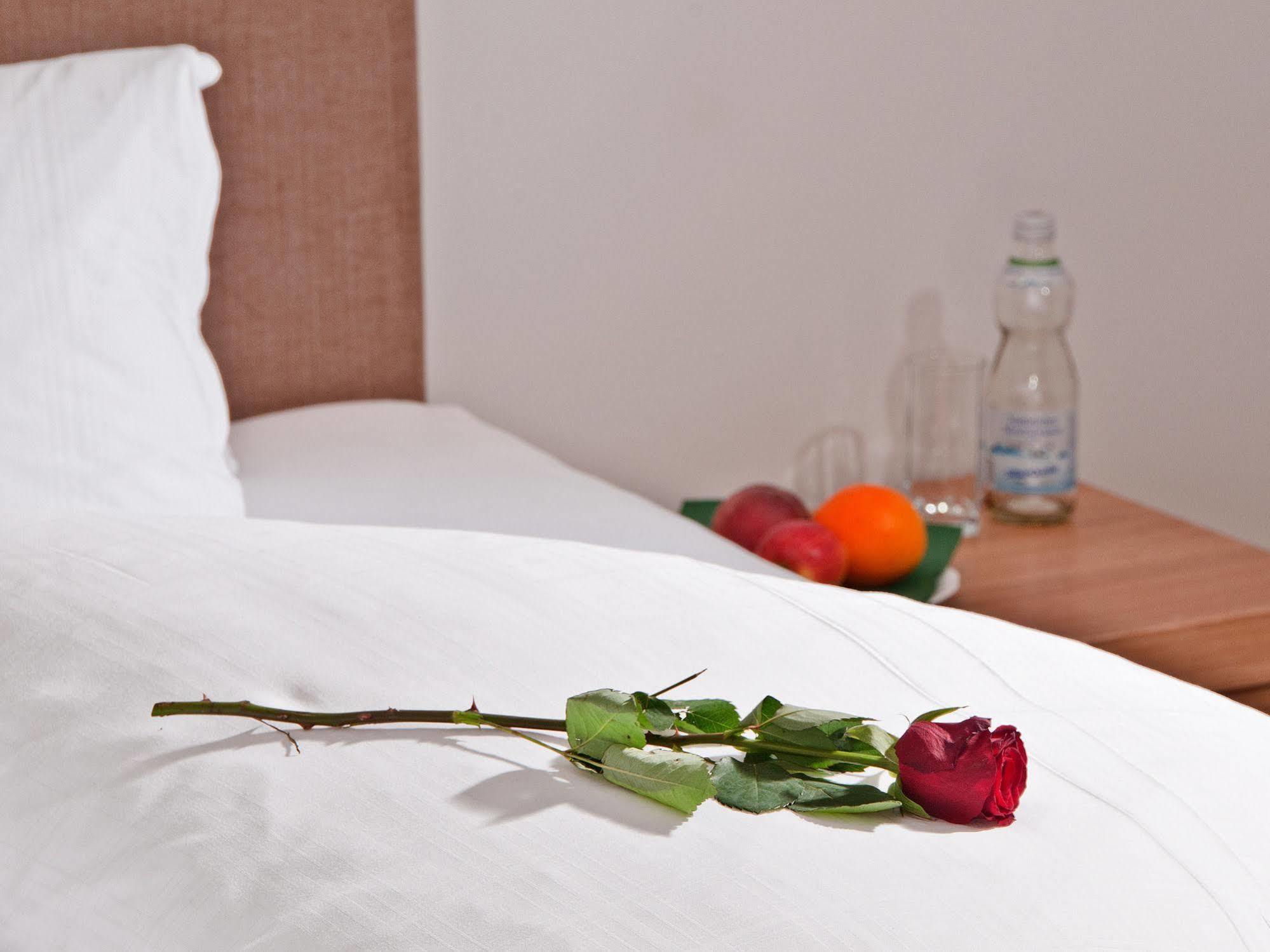 Hotel Neuwirt Finkenberg Zewnętrze zdjęcie